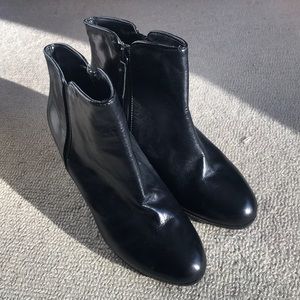 Ralph Lauren Black leather booties Sz 7 WORN ONCE